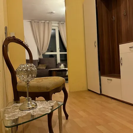 Charmante Zwei-zimmer-wohnung Cottbus
