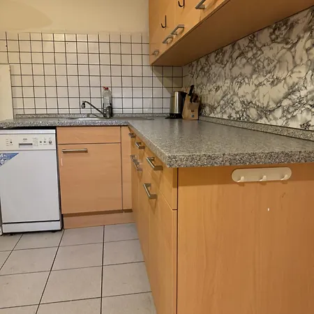 Apartment Charmante Zwei-zimmer-wohnung Cottbus